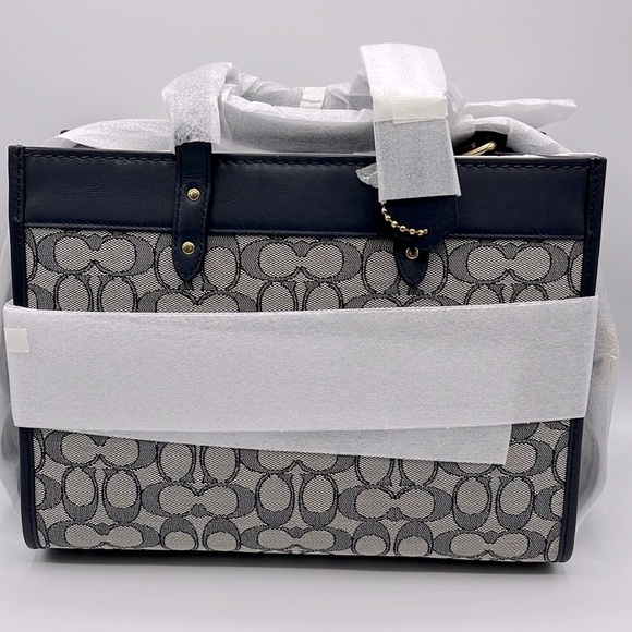 Coach Signature Jacquard Field Tote 30 - Picture 5 of 11